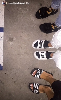 Claudia Sulewski feet photo 10