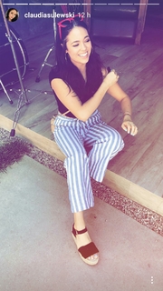 Claudia Sulewski feet photo 15