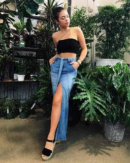 Claudia Sulewski feet photo 2