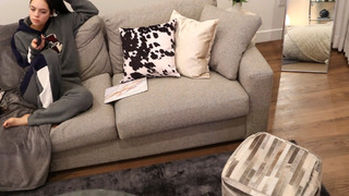 Claudia Sulewski feet photo 2