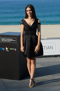 Claudia Traisac feet photo 8