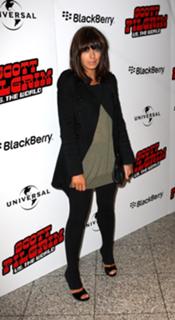 Claudia Winkleman feet photo thumbnail