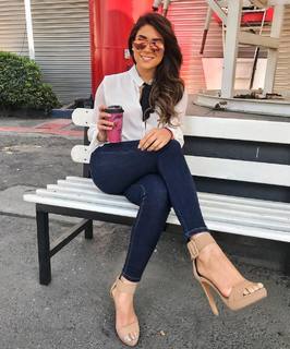 Claudia Zepeda feet photo 4