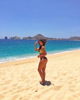 Claudia Zepeda feet photo 11