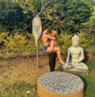 Claudia Zepeda feet photo 3