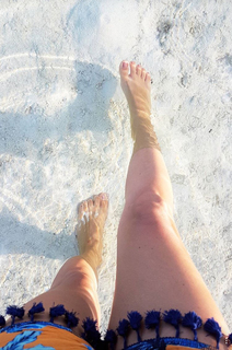 Claudia Álvarez feet photo 3