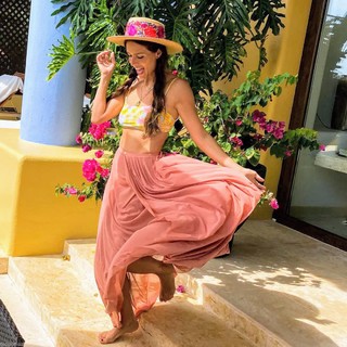 Claudia Álvarez feet photo 19