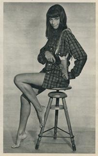 Claudine Auger feet photo 7