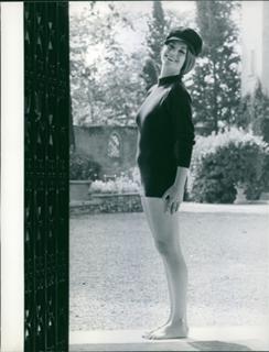 Claudine Auger feet photo 16