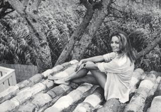Claudine Auger feet photo 13