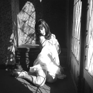 Claudine Auger feet photo 17