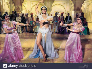 Claudine Auger feet photo 8