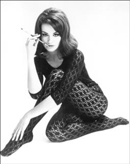 Claudine Auger feet photo 2