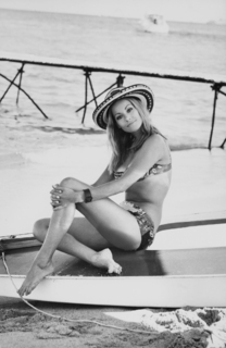 Claudine Auger feet photo 4