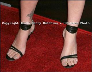 Clea DuVall feet photo 7