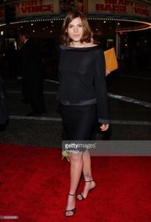 Clea DuVall feet photo 13