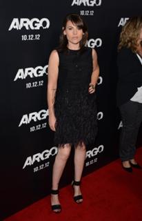Clea DuVall feet photo 6