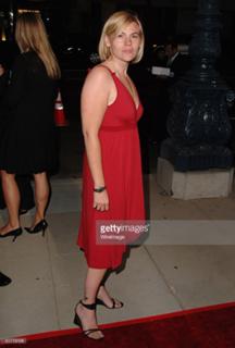 Clea DuVall feet photo 3