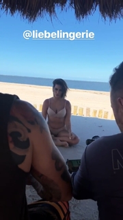 Cleo feet photo thumbnail