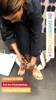 Cleo feet photo thumbnail