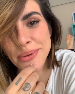 Cleo feet photo thumbnail