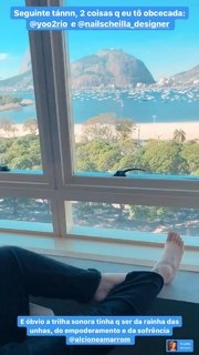 Cleo feet photo thumbnail