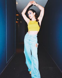 Cleo feet photo thumbnail