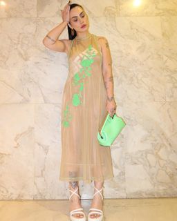 Cleo feet photo thumbnail