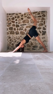 Clio Pajczer feet photo 18