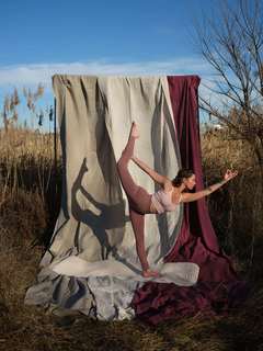 Clio Pajczer feet photo 15