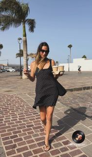 Clio Pajczer feet photo 1