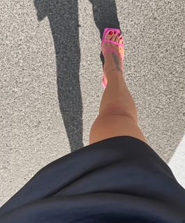 Clio Pajczer feet photo 2