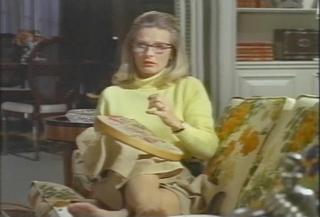 Cloris Leachman feet photo 2