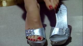 Cláudia Abreu feet photo 11