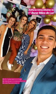 Cláudia Citroni feet photo thumbnail