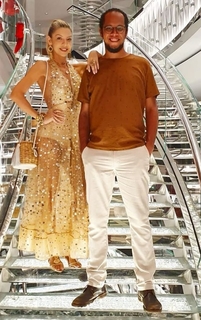 Cláudia Citroni feet photo thumbnail