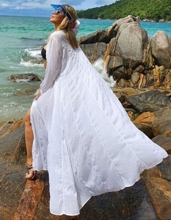 Cláudia Citroni feet photo thumbnail