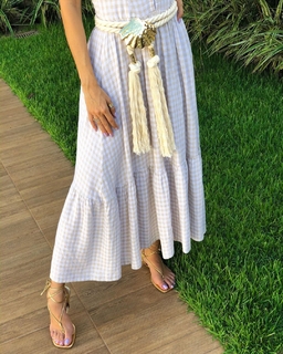 Cláudia Citroni feet photo thumbnail