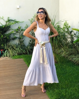 Cláudia Citroni feet photo thumbnail