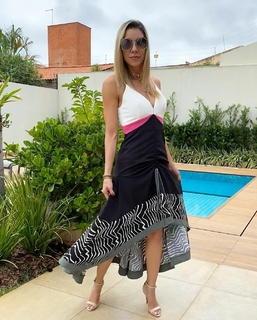 Cláudia Citroni feet photo thumbnail