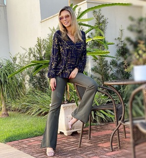 Cláudia Citroni feet photo thumbnail