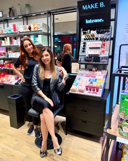 Cláudia Citroni feet photo thumbnail