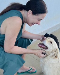 Cláudia Raia feet photo thumbnail