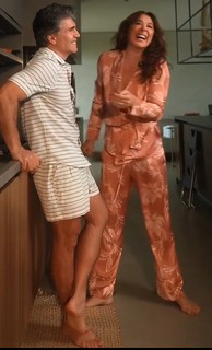 Cláudia Raia feet photo thumbnail