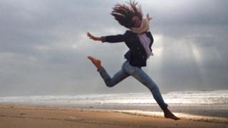 Cláudia Vieira feet photo thumbnail