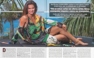 Cláudia Vieira feet photo thumbnail