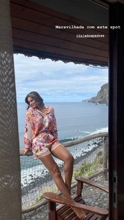 Cláudia Vieira feet photo thumbnail