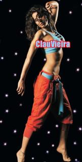 Cláudia Vieira feet photo thumbnail