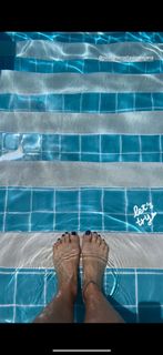 Cláudia Vieira feet photo thumbnail