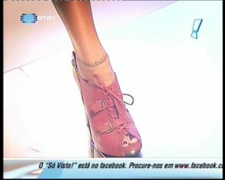 Cláudia Vieira feet photo thumbnail